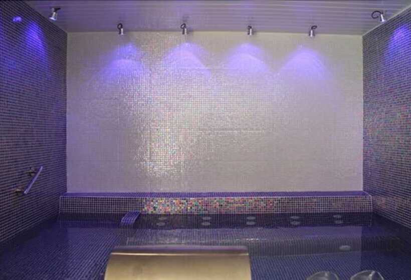 ホテル Hannafore Point