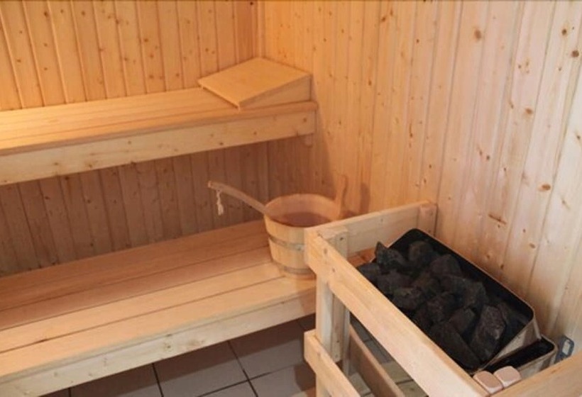 ホテル Hannafore Point