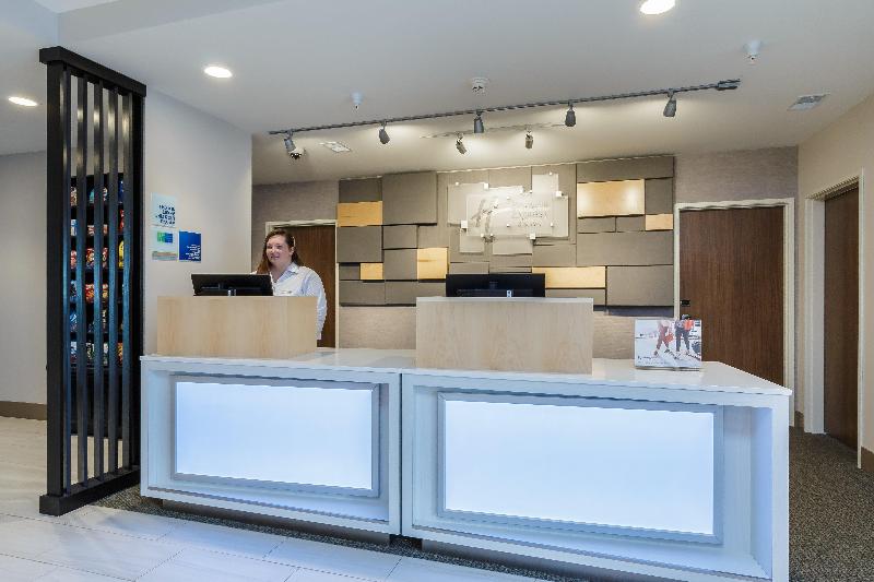 فندق Holiday Inn Express & Suites  South Bend Casino, An Ihg