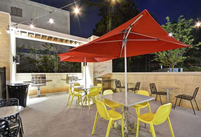 فندق Home2 Suites By Hilton Atlanta W Lithia Springs