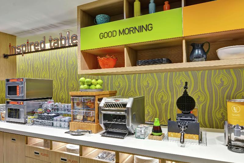 هتل Home2 Suites By Hilton Rochester Mayo Clinic Area