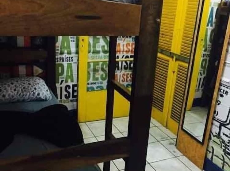 酒店 Hostel Central Curitiba