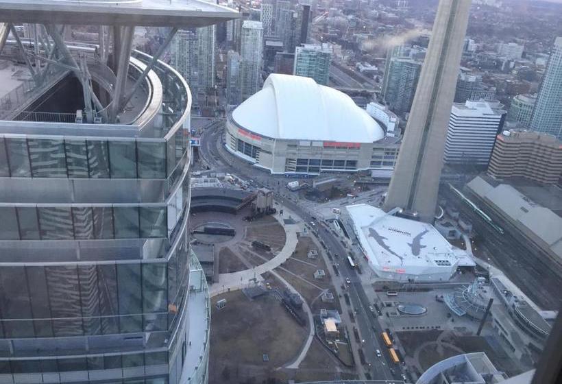 فندق Downtown Condo 20th Floor Lake View Suite