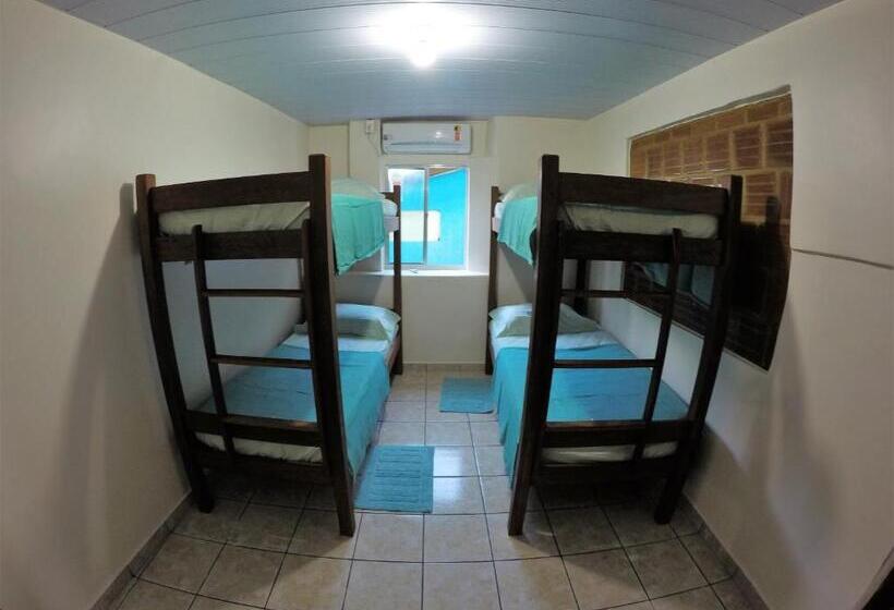 酒店 Ilha Hostel