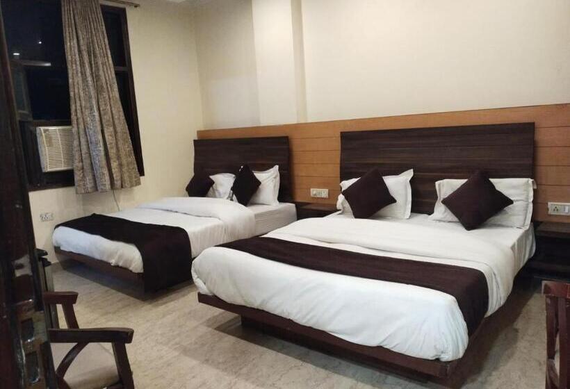 酒店 Lav Kush Deluxe At Paharganj