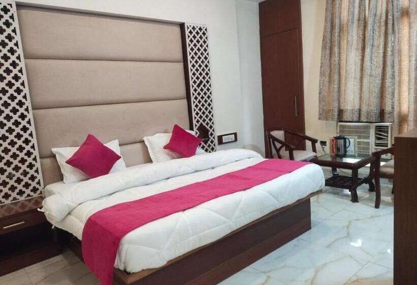 酒店 Lav Kush Deluxe At Paharganj