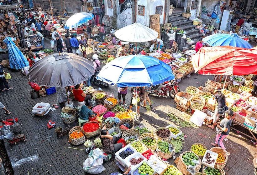 Отель Intansari