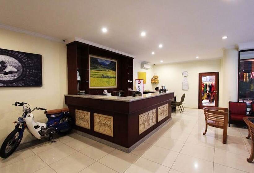 Отель Intansari