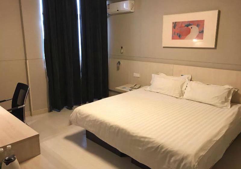 호텔 Jinjiang Inn Changchun Auto Trade City