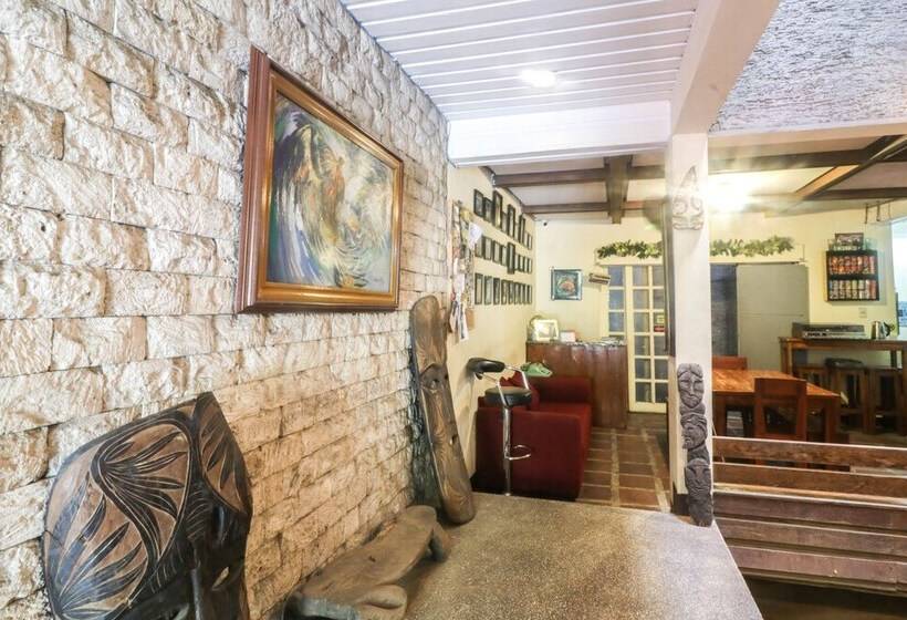 Отель Kamuning Hostel