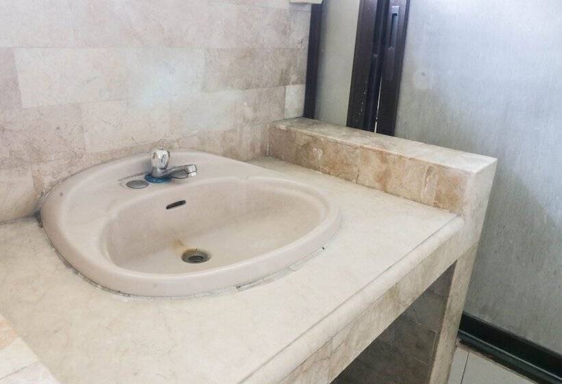 Отель Kamuning Hostel