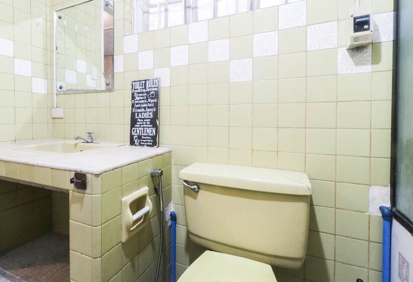 Отель Kamuning Hostel