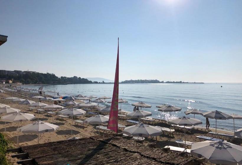 호텔 Kristal Beach