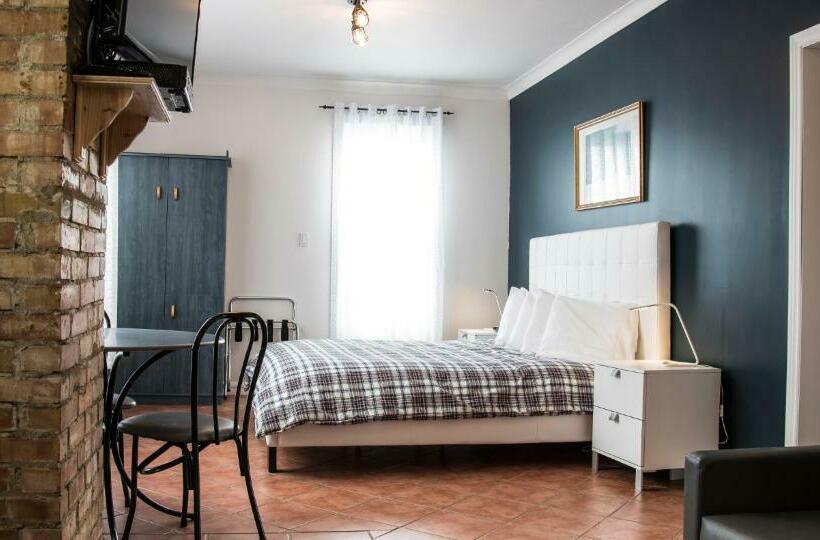 בית מלון כפרי La Galouine Auberge & Restaurant