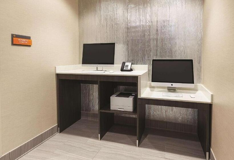 酒店 La Quinta By Wyndham Terre Haute