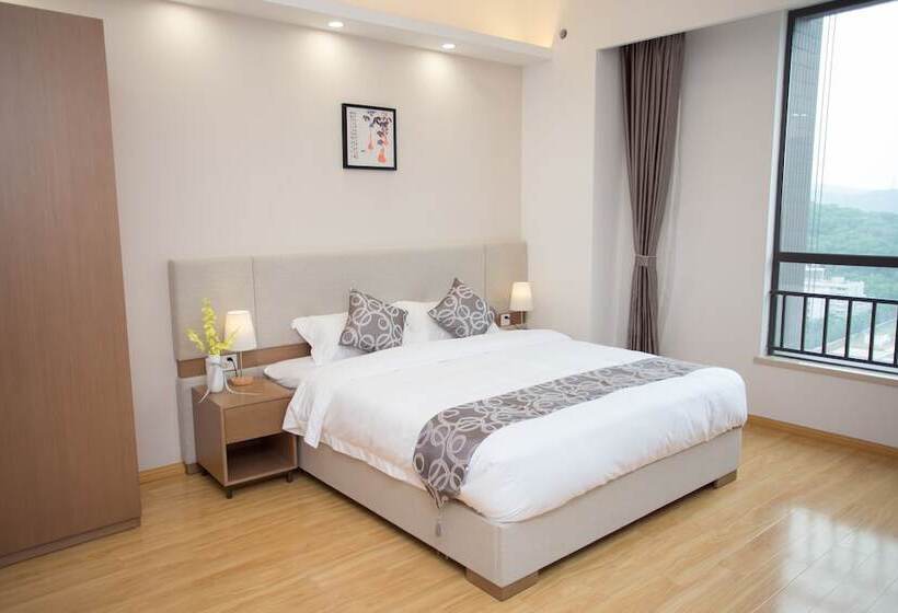 Отель Live Inn Greenland Central Plaza