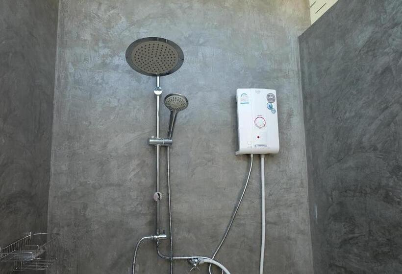 호텔 Maikhao Beach Guest House