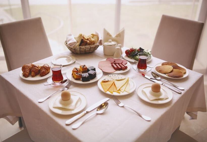 هتل Marxal Resort & Spa