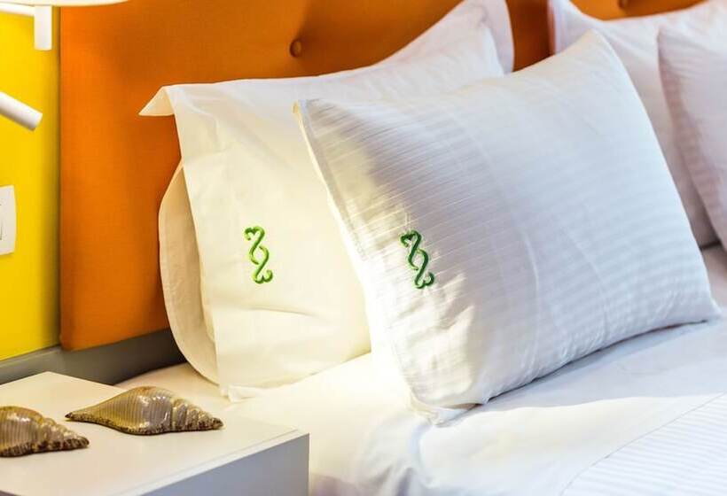 ホテル Menta City Boutique