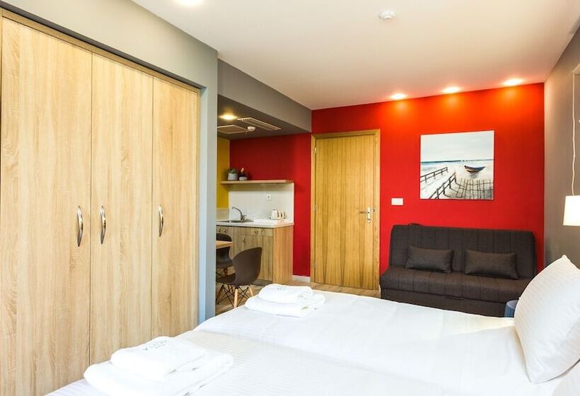 ホテル Menta City Boutique