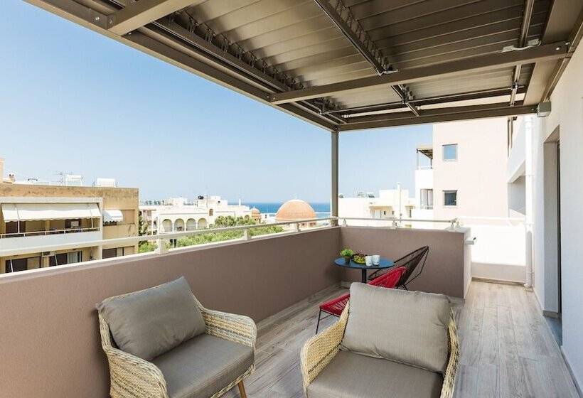 ホテル Menta City Boutique