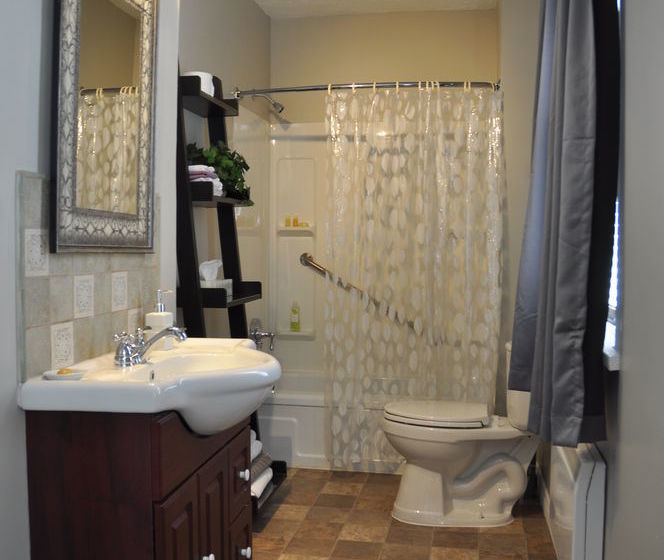 ホテル Moncton Suites - 267 Universite Ave