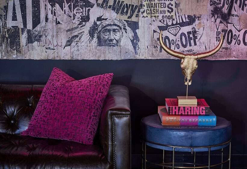 ホテル Moxy Minneapolis Uptown