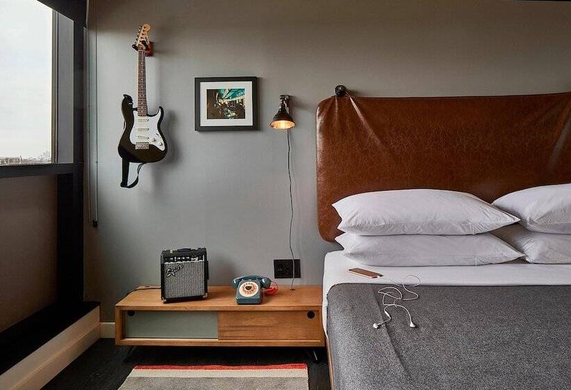 ホテル Moxy Minneapolis Uptown