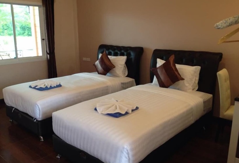 هتل Naris Phuview Resort