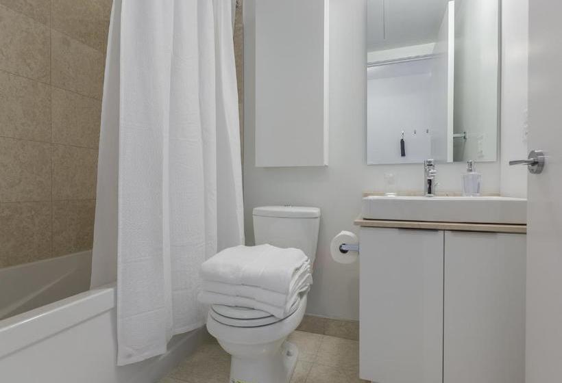 هتل Noel Suites - York And Harbour St