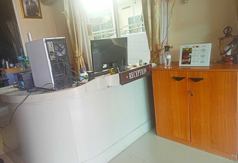 ホテル Nu Phuket Airport Residence