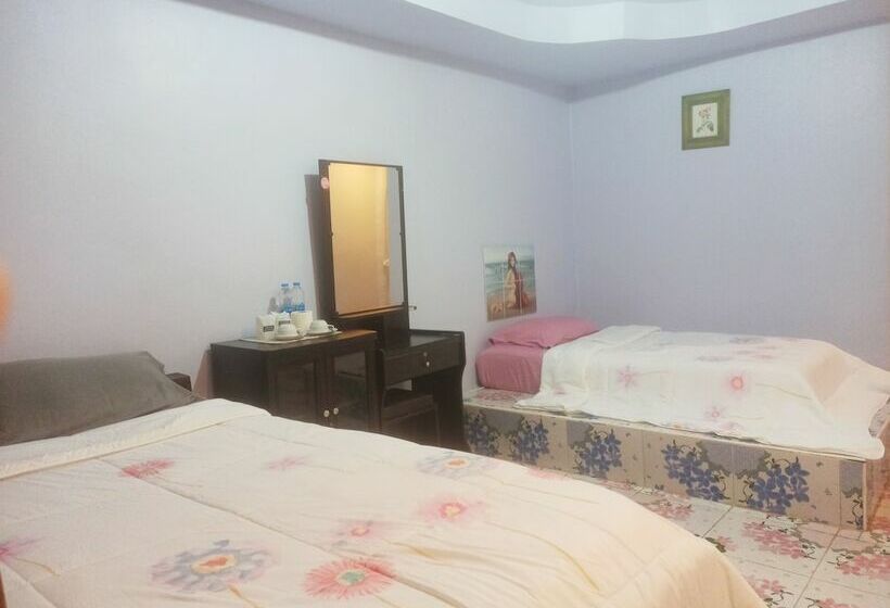 ホテル Nu Phuket Airport Residence