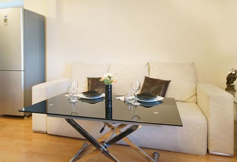 בית מלון כפרי Paulmarie Apartments In Gomel