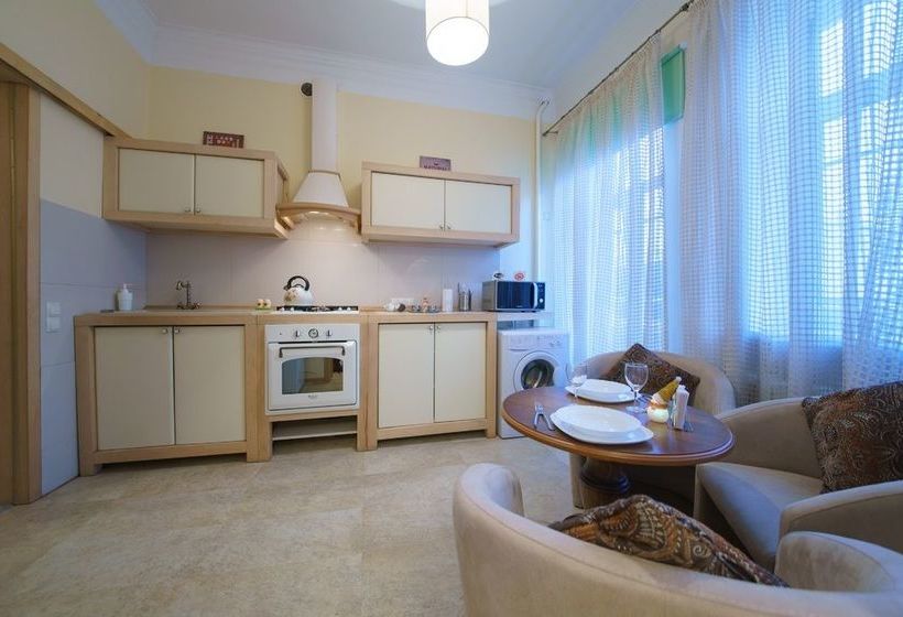 ホテル Paulmarie Apartments In Gomel