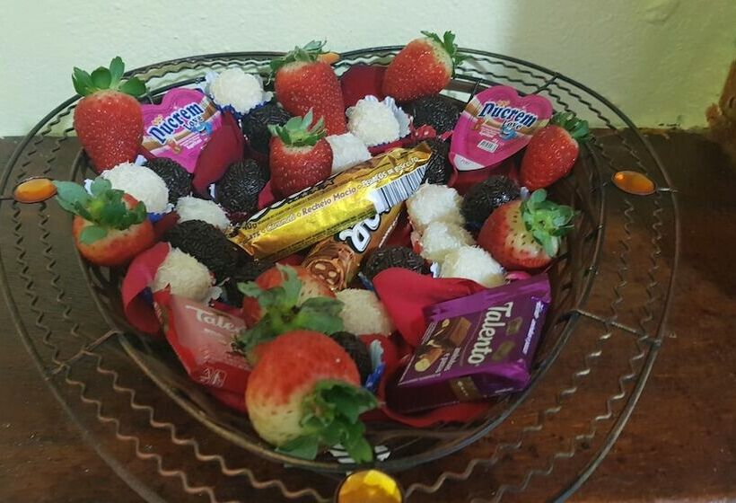 호텔 Pousada Tropical Araçatiba