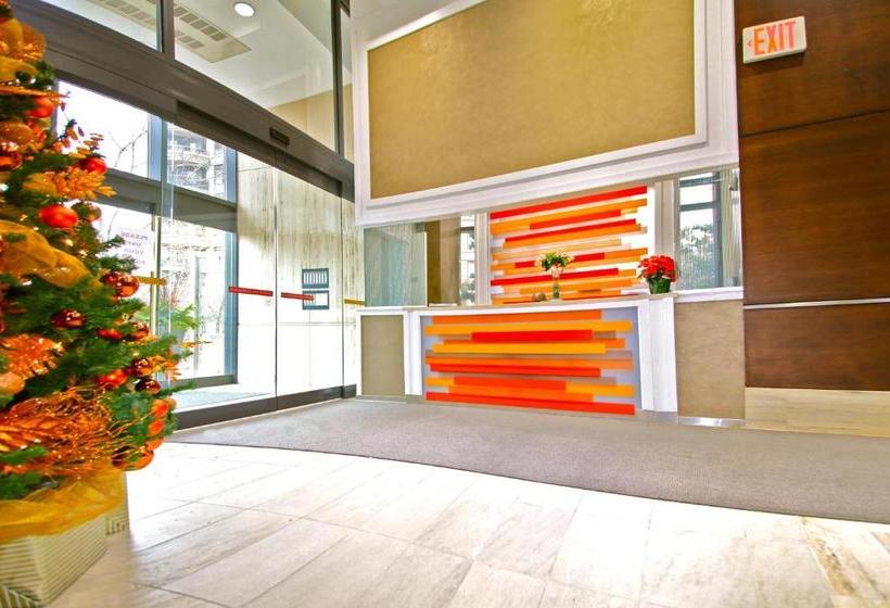 בית מלון כפרי Executive Stay Suites Next To Squareone Mall