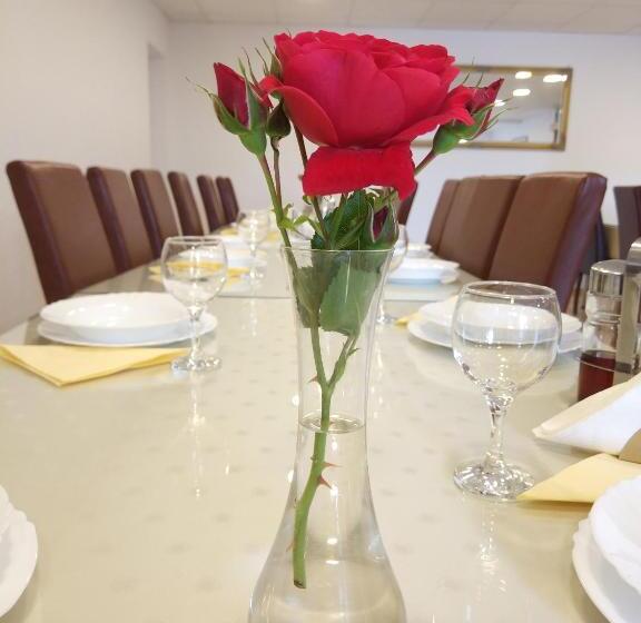 Hotel Guest House Regina Mundi