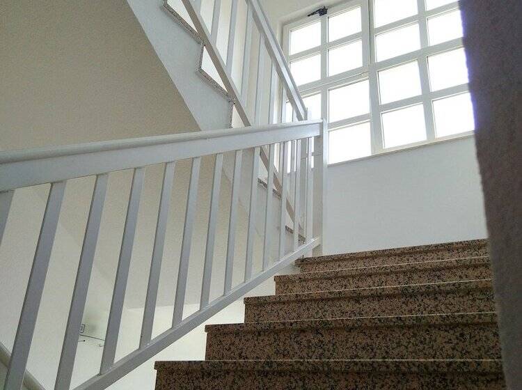 Hotel Guest House Regina Mundi