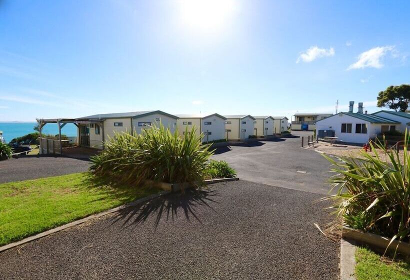 هتل Sea Vu Caravan Park