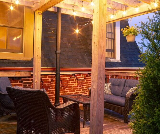 בית מלון כפרי Suites Of Euston