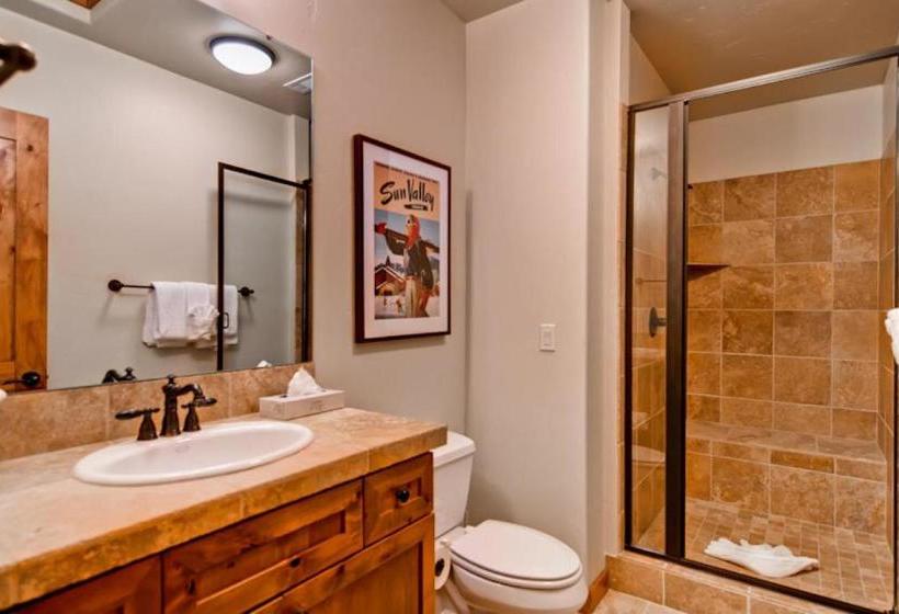 فندق The Timbers Condominiums