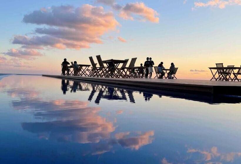 בית מלון כפרי Themana Village