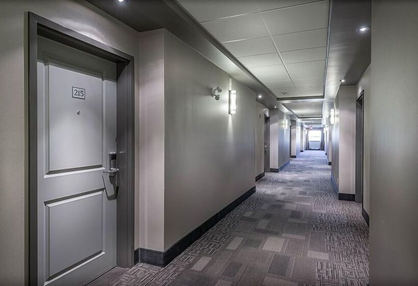 فندق Timber Ridge Inn And Suites