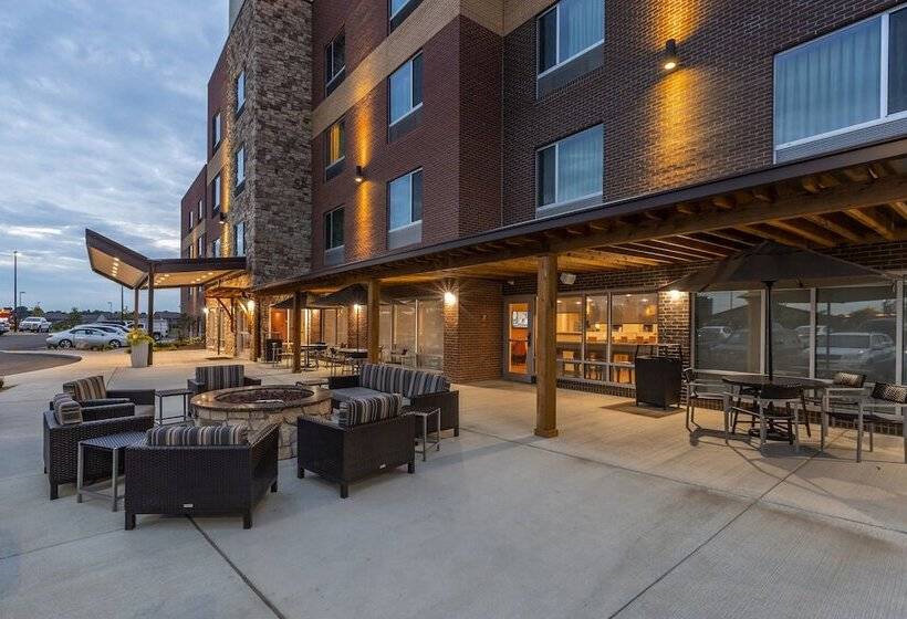 فندق Towneplace Suites By Marriott Lexington Keeneland/airport