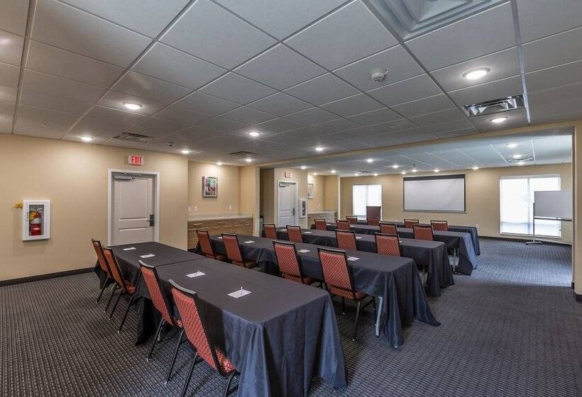 فندق Towneplace Suites By Marriott Lexington Keeneland/airport