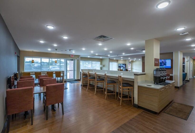בית מלון כפרי Towneplace Suites By Marriott Lexington Keeneland/airport