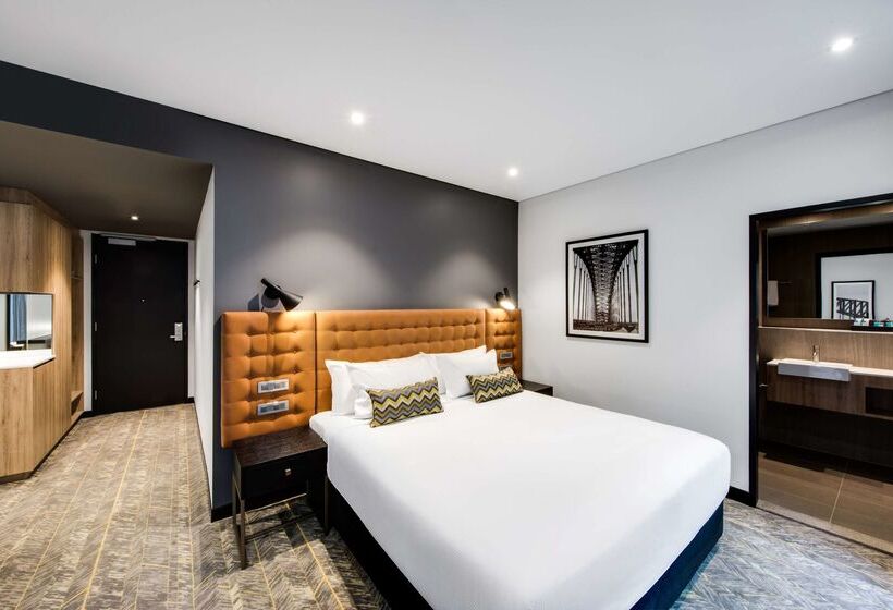 Vibe Hotel North Sydney