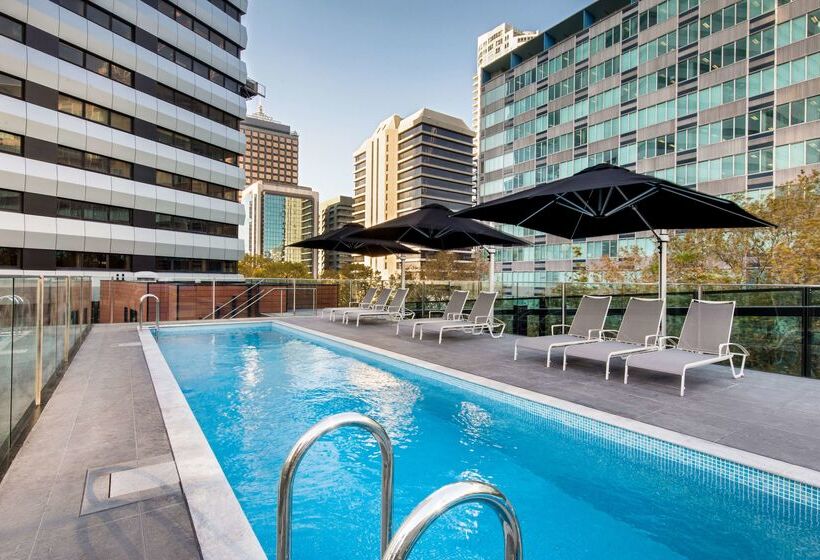 Vibe Hotel North Sydney