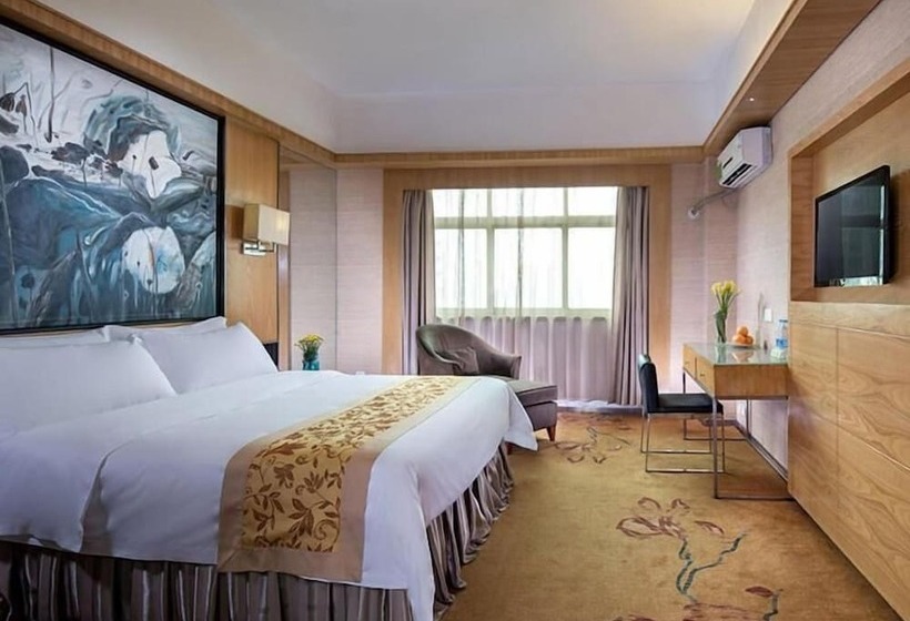 Отель Vienna Guangzhou Baiyun Airport Konggang