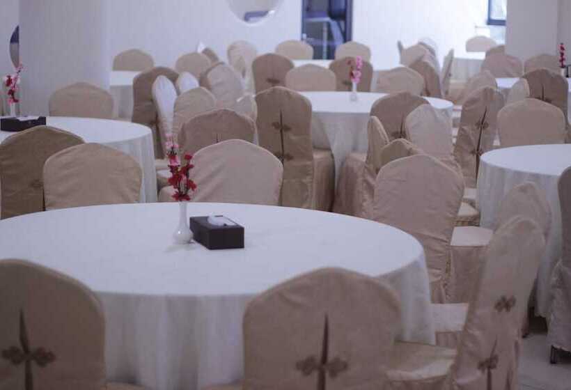 Wafa Hotel & Apartment